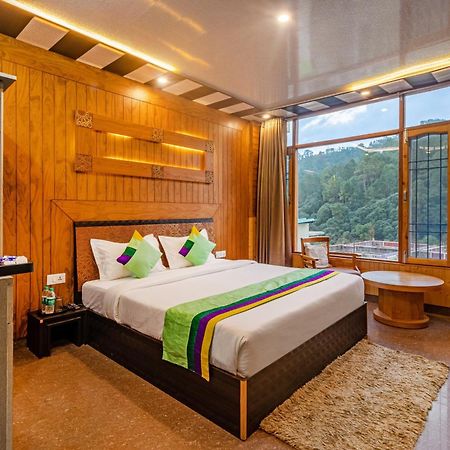 Treebo Srishti Vaikunth With Mountain View Hotel Shimla Exterior photo